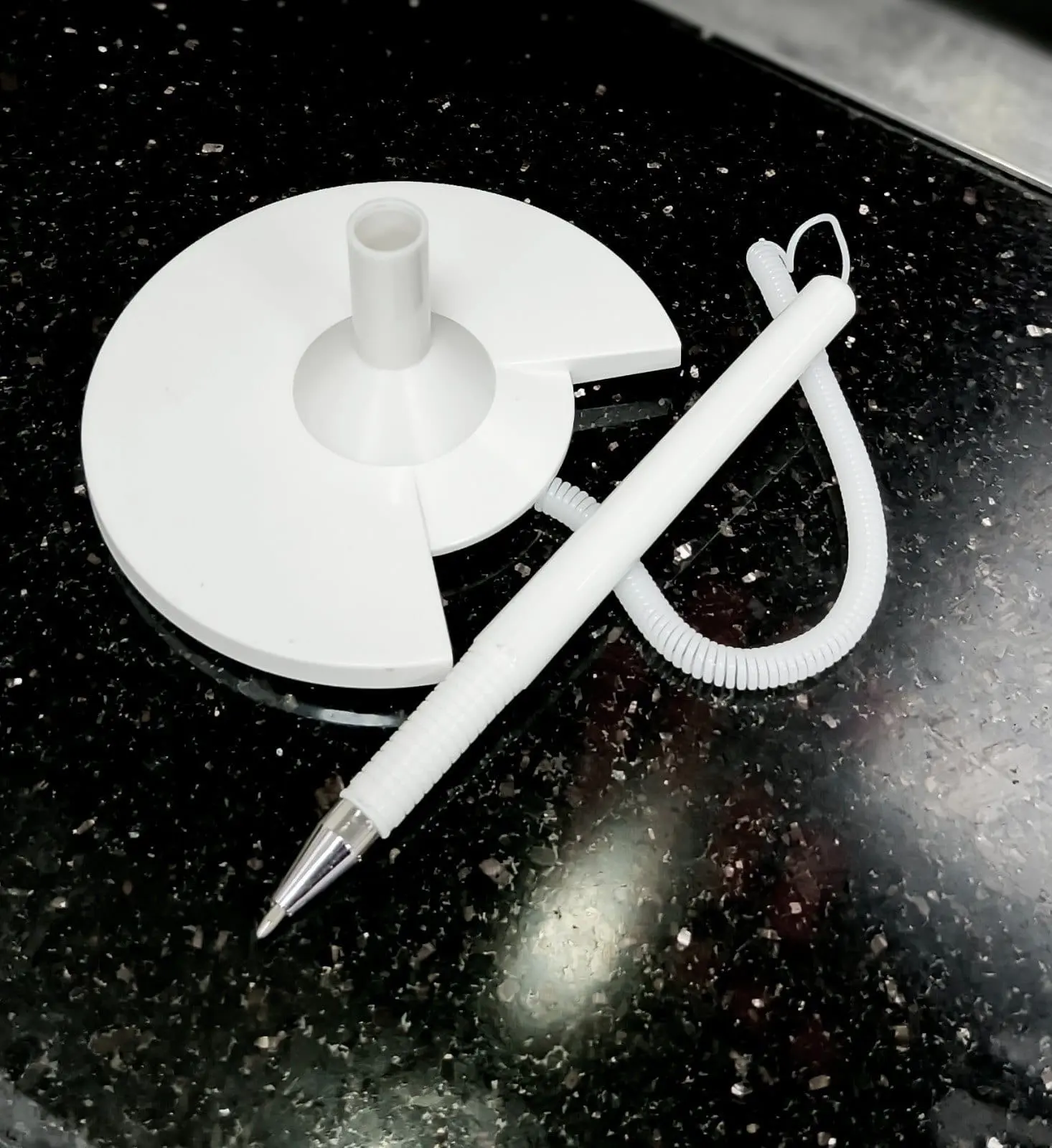 Desk Pen Stand with Tethered Pen GP-P019, photo 3