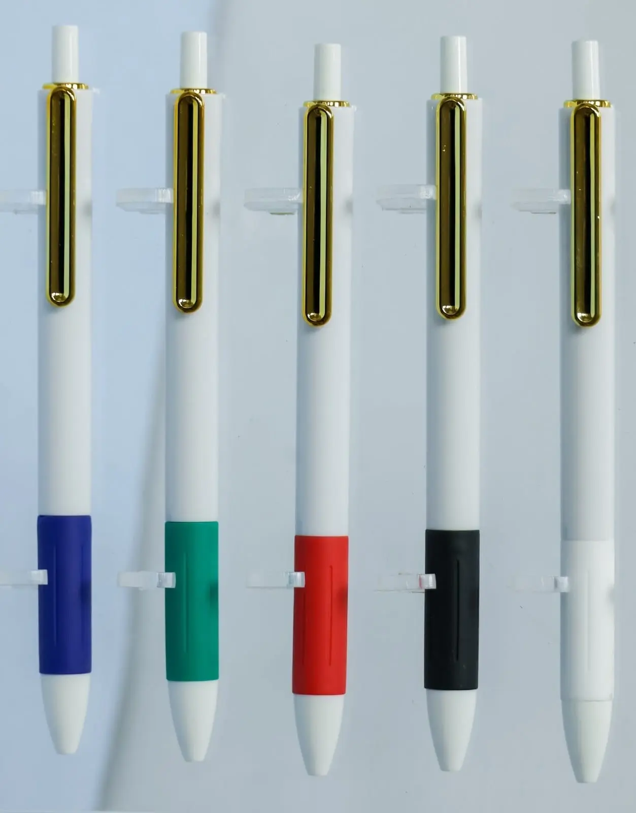 Plastic pen model GP-PP028 on a light background, Hensa