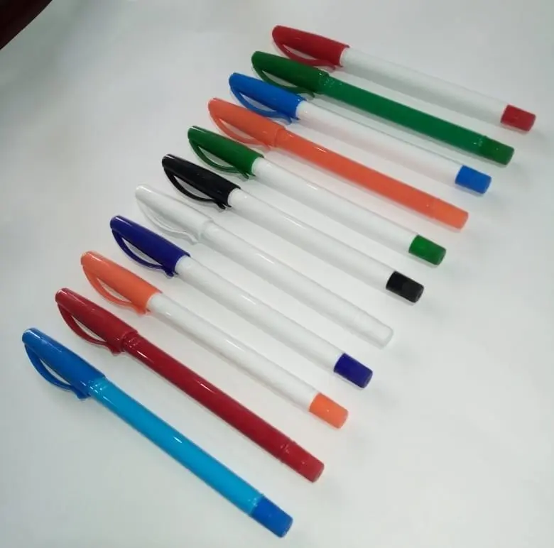 Two-tone capped plastic pens with coloured caps, Hensa
