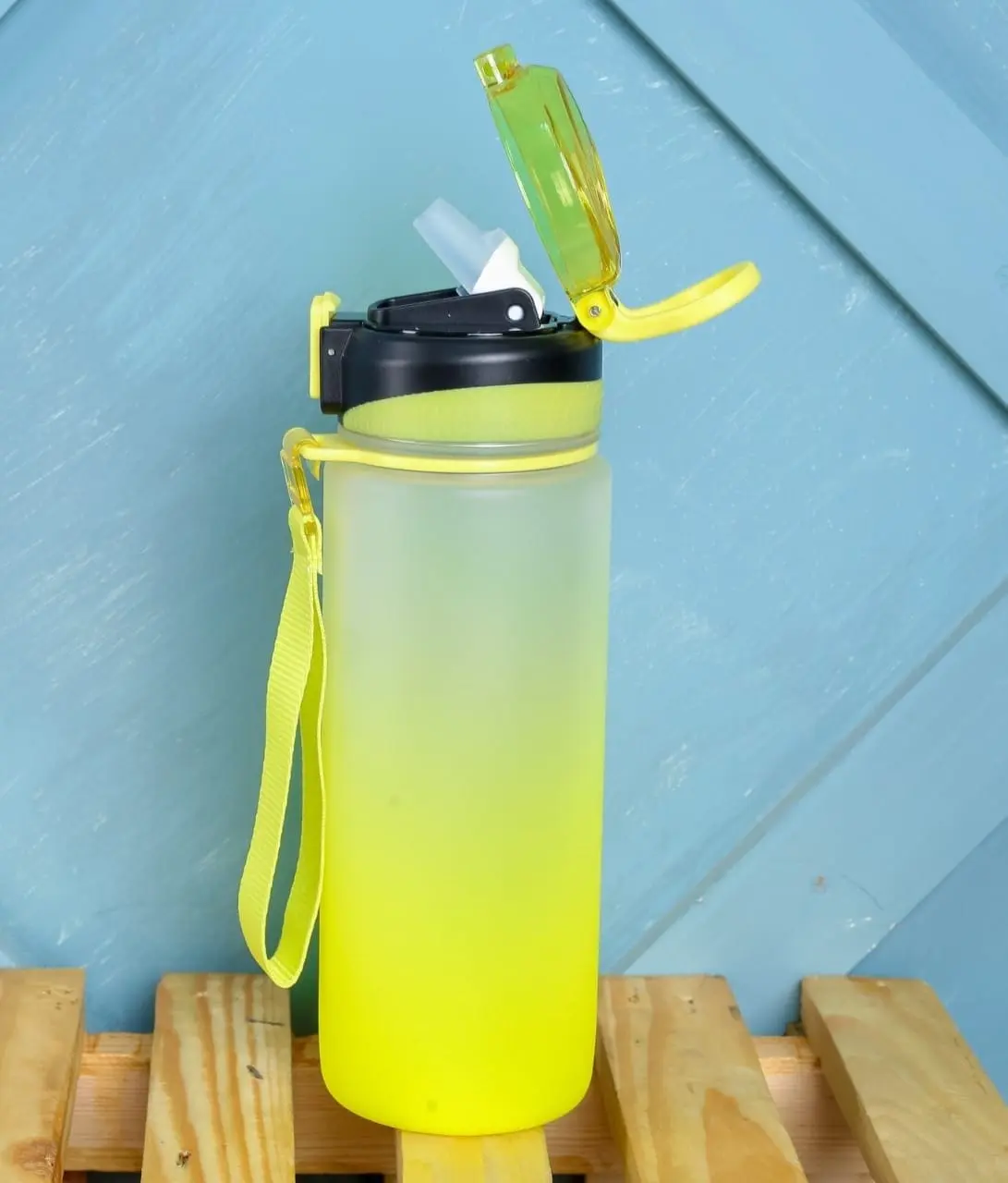 Yellow frosted 800ml plastic water bottle with flip lid, straw and strap, Hensa