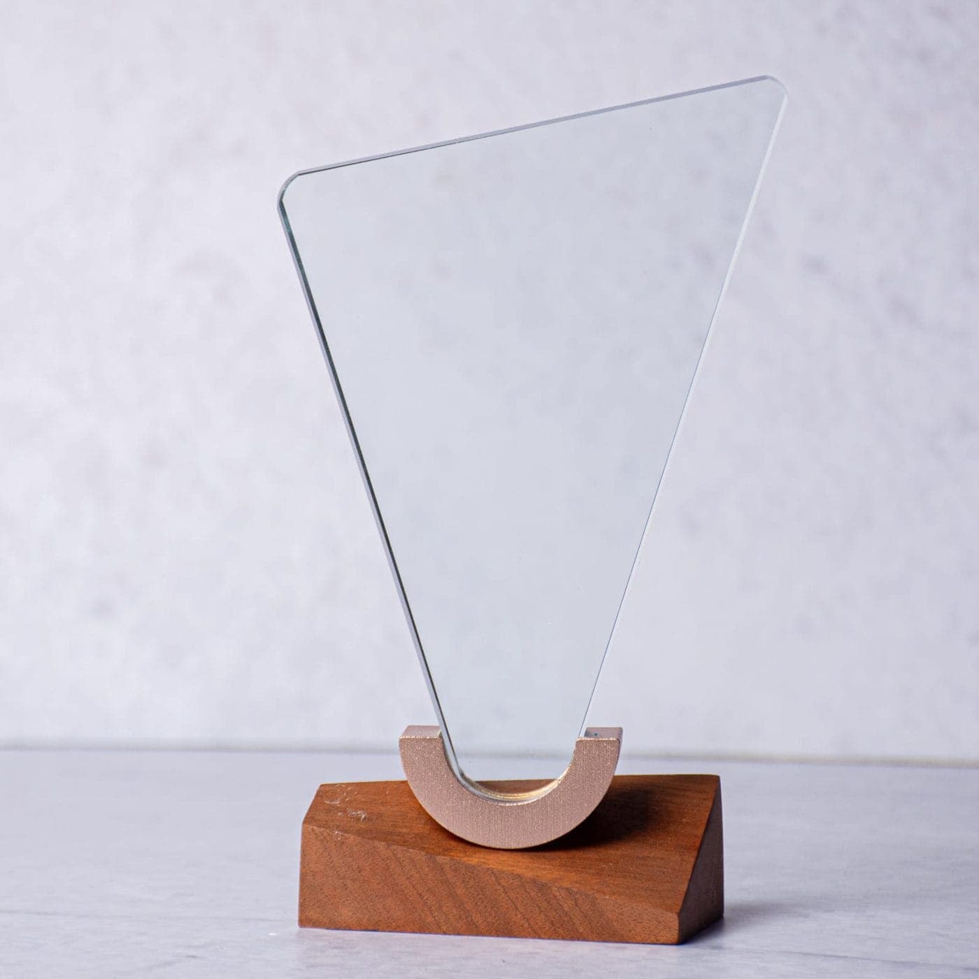 KNY-18 CRYSTAL AWARD