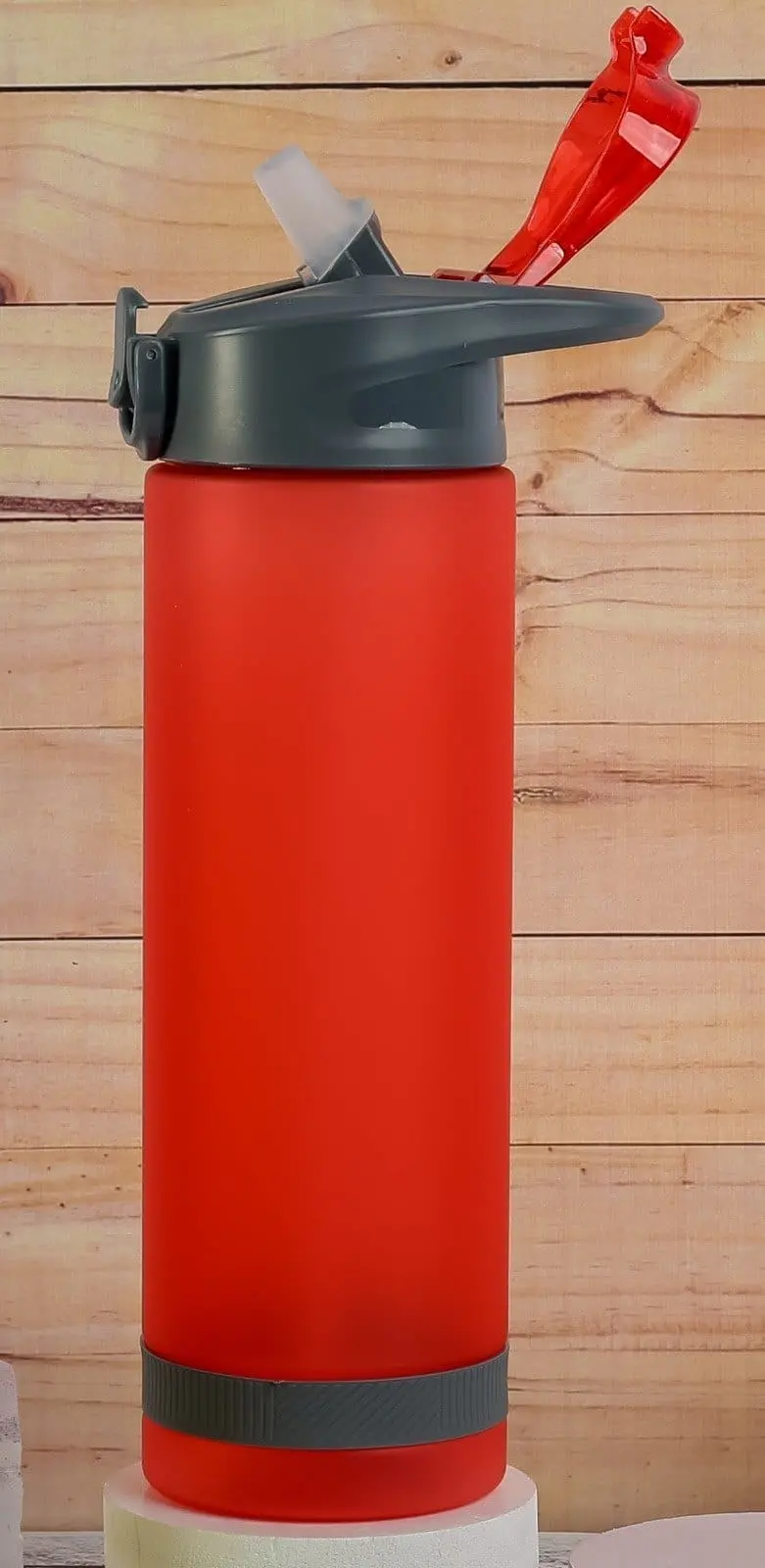 Red frosted 900ml plastic water bottle with grey flip-up lid and straw, Hensa