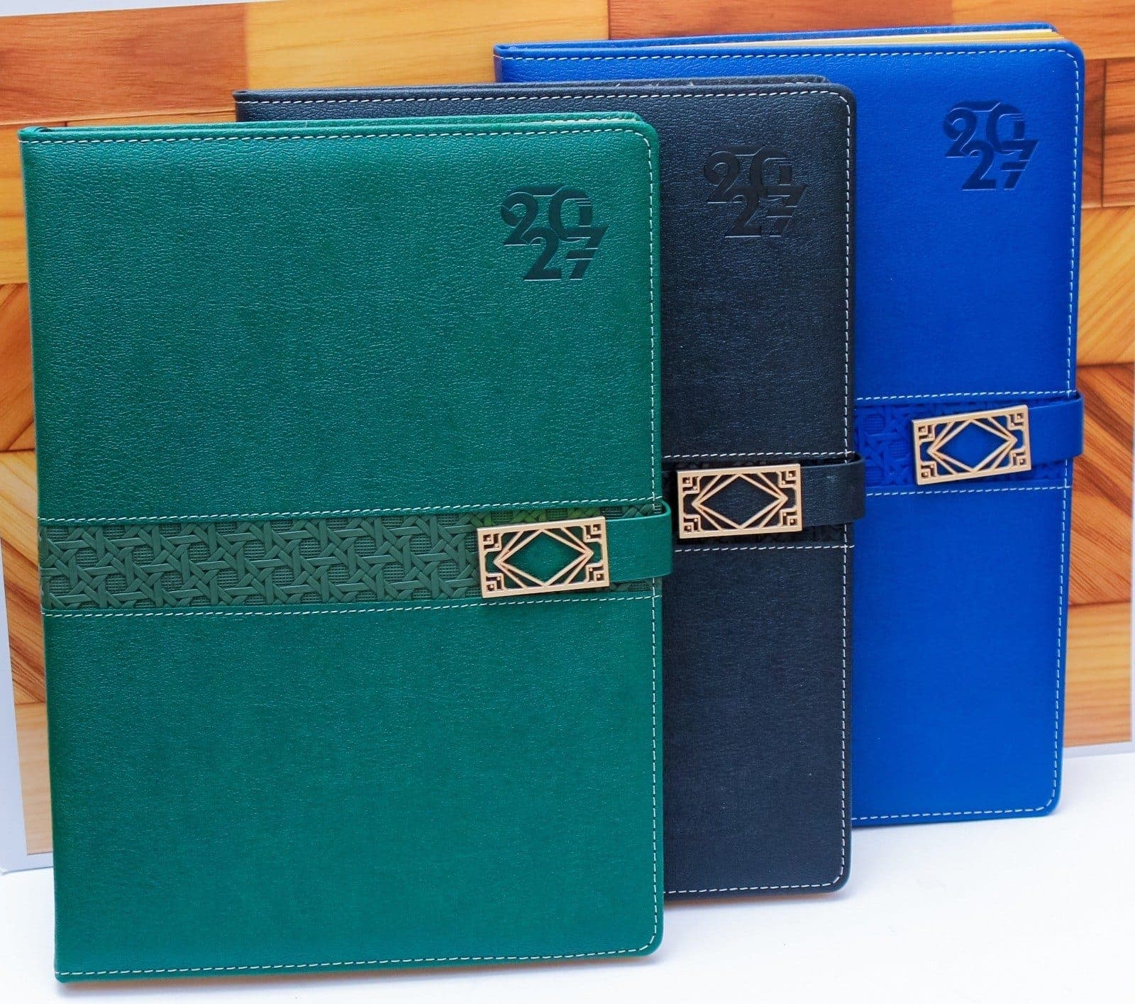 A4 Diary 2027 – 002