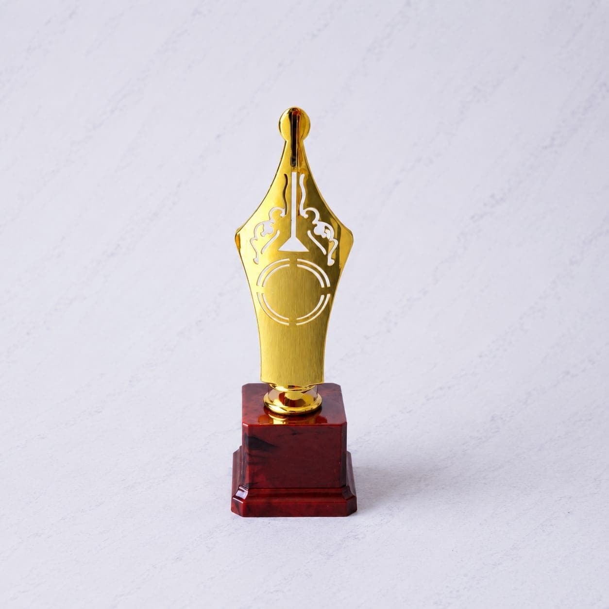 18-706A Trophy