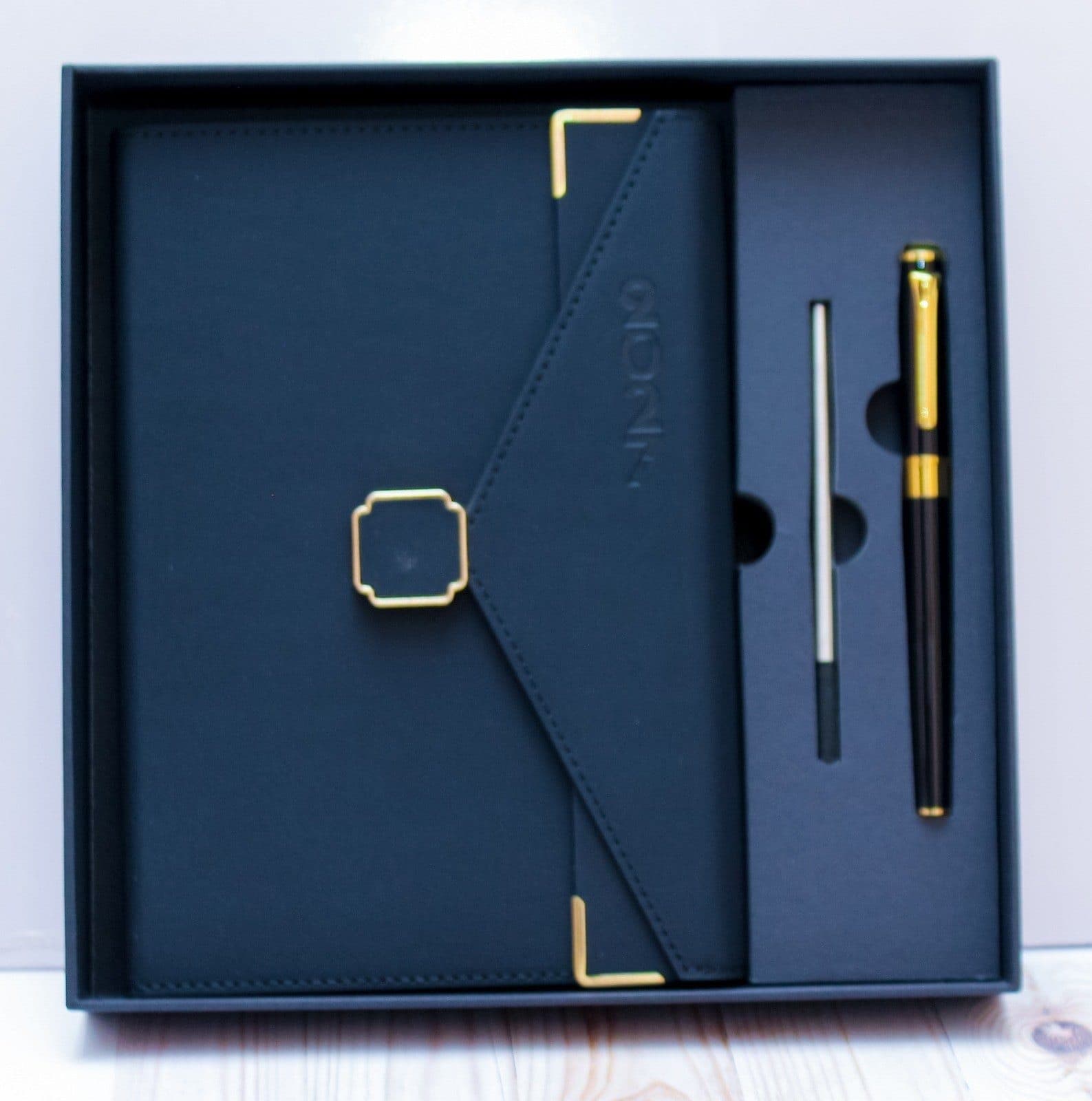 A5 Diary 2027 Gift Set – 017