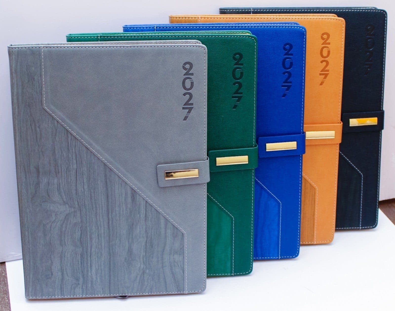 A4 Diary 2027 – 008