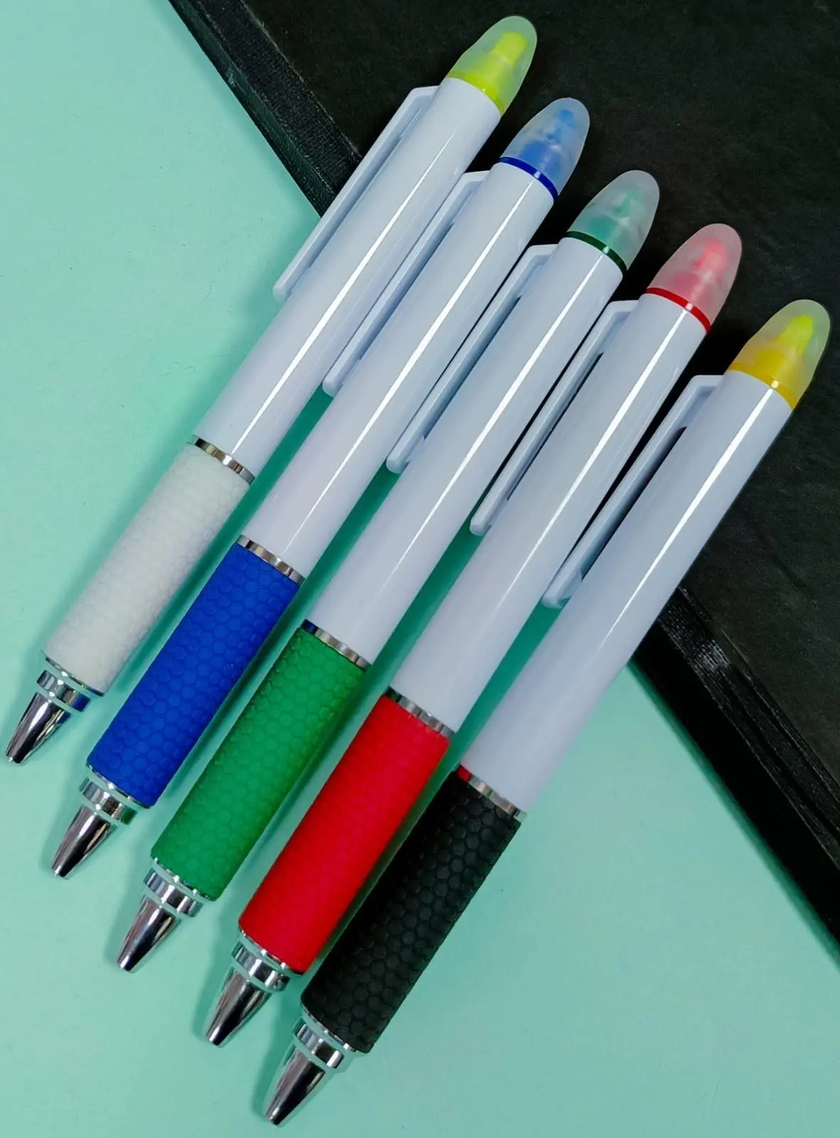 Five white click pens with metal-look clips and metal tips, Hensa